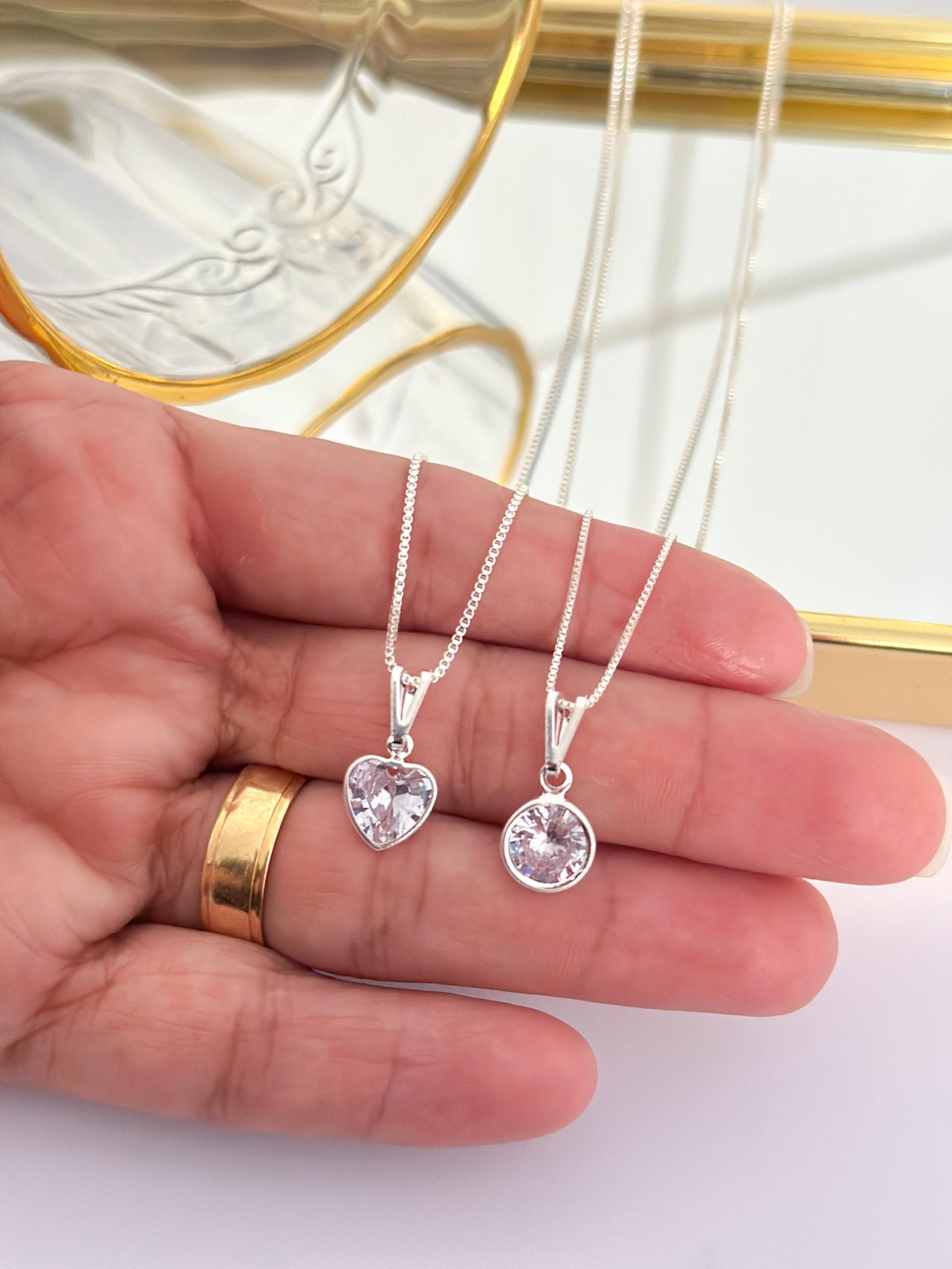 Colar Folheado Ponto de Luz 