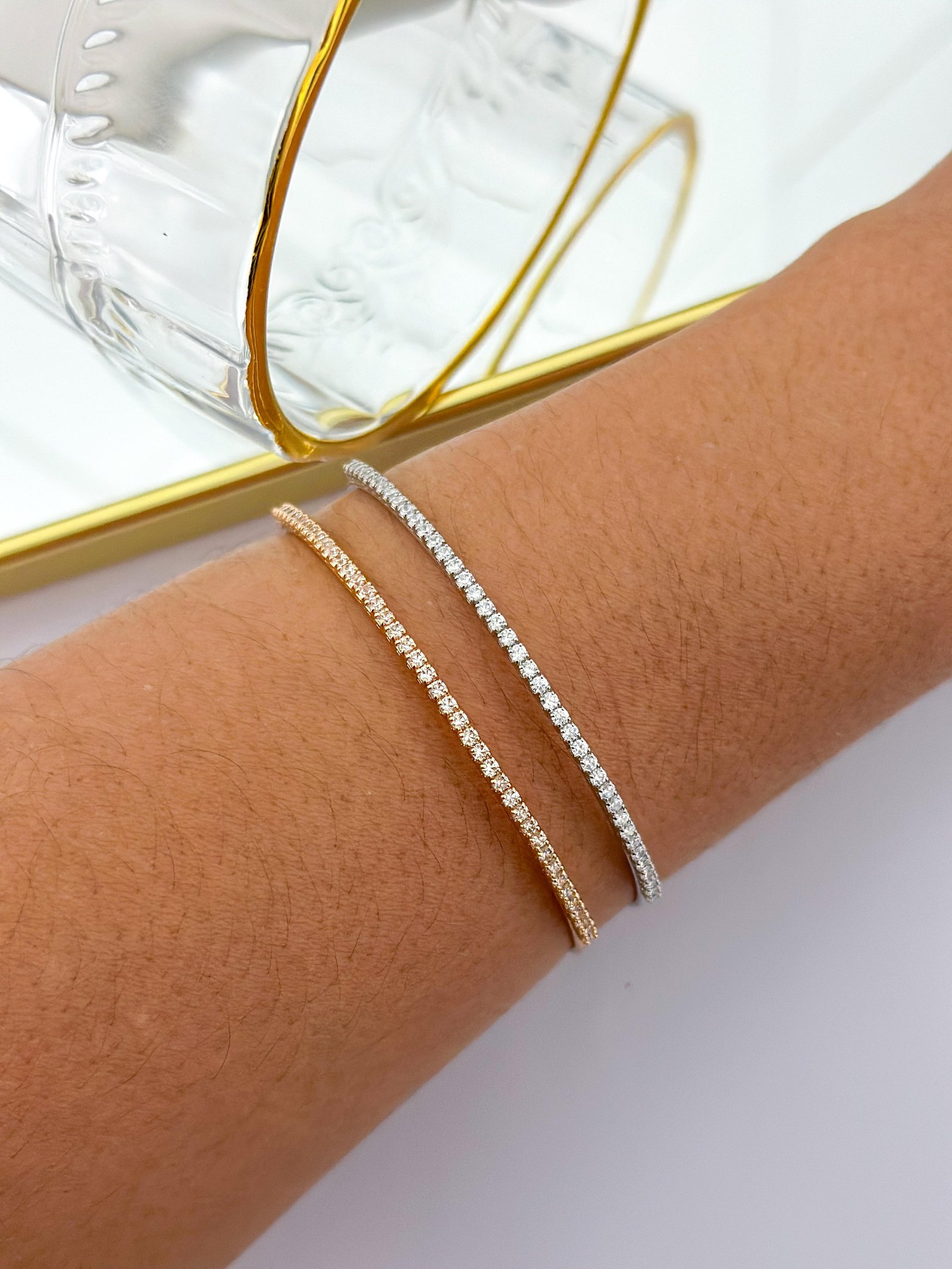 Bracelete Folheado Cravejado Fino 