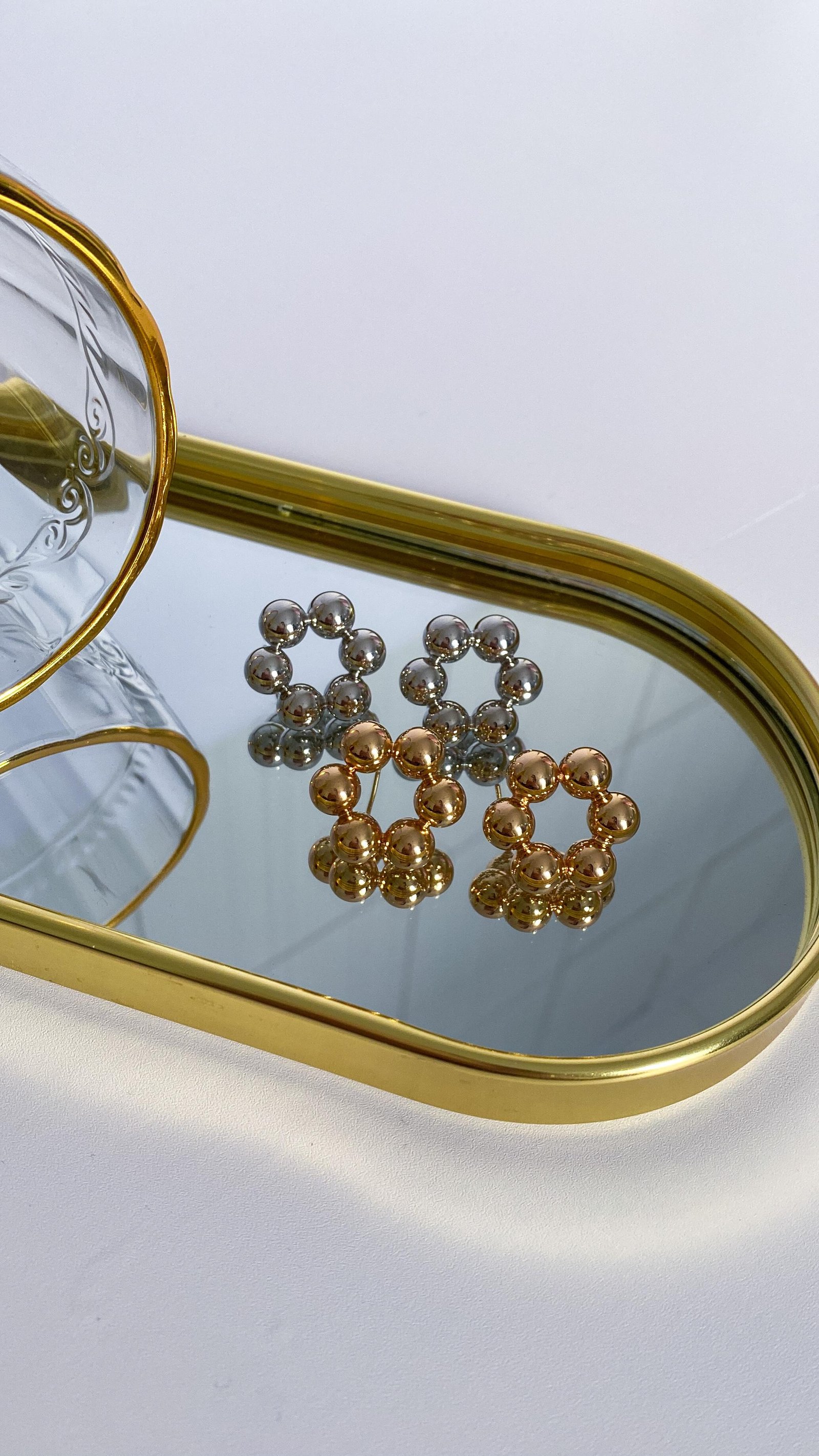 Brinco Folheado 6 Esfera 