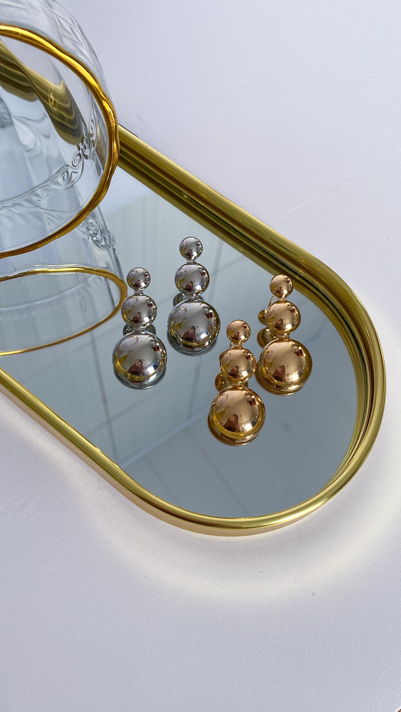 Brinco Folheado Três Esferas