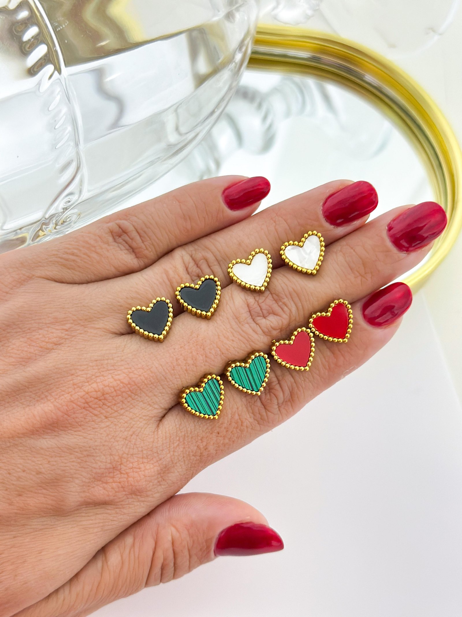 Brinco Aço Inox Coração Resina 