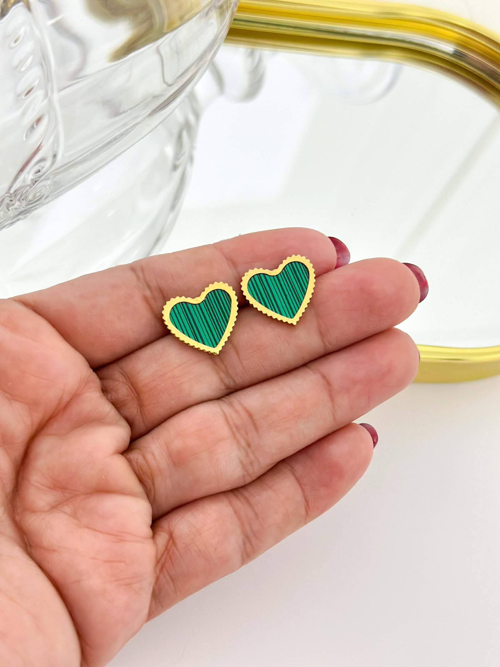 Brinco Aço Inox Coração Resinado