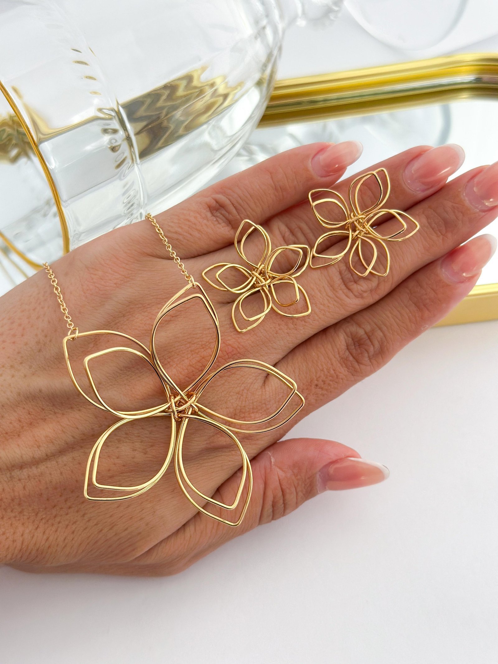 Conjunto Folheado Flor Dourado 