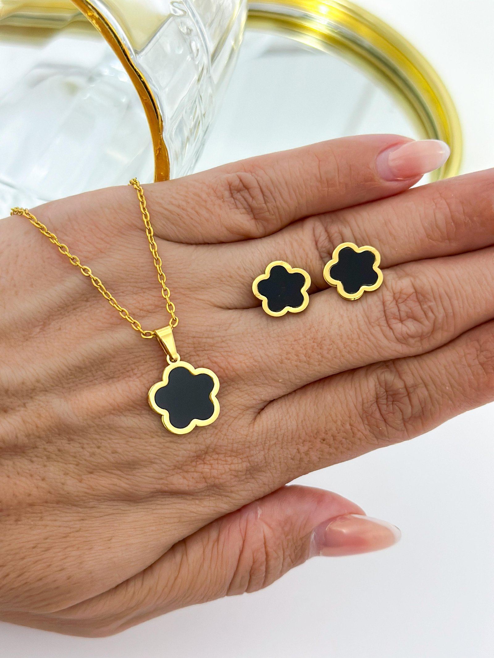 Conjunto Aço Inox Flor Resinado Dourado 