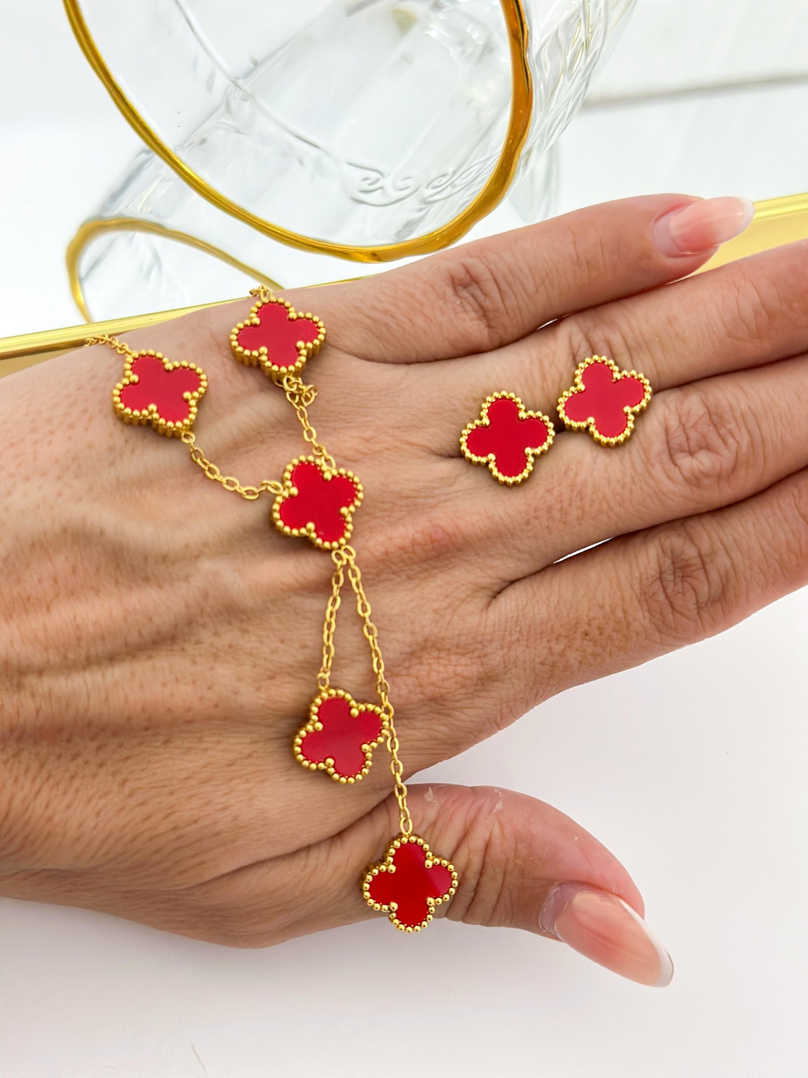 Conjunto Aço Inox Gravatinha Trevo Dourado 