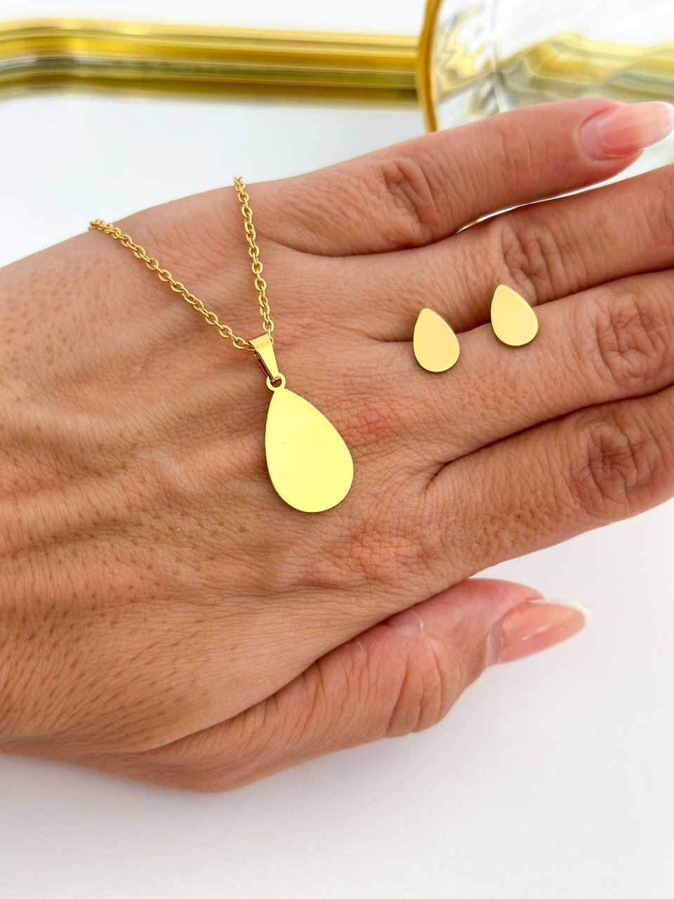 Conjunto Aço Inox Gota Dourado 