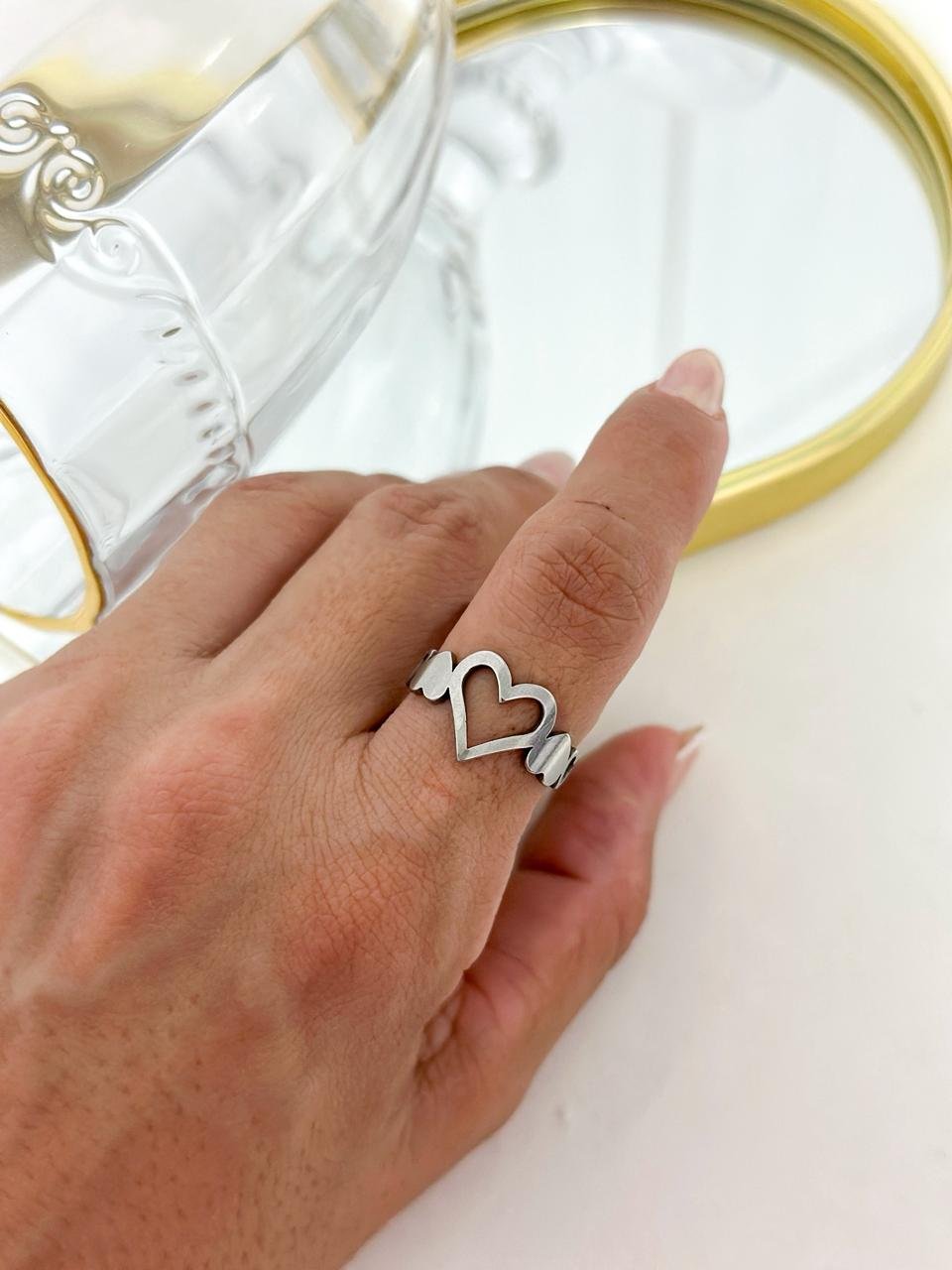 Anel Aço Inox Coração Vazado Prata 